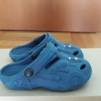 Детски Crocs 25 номер, снимка 1 - Детски сандали и чехли - 33347988