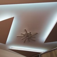 Изработка на интериорно осветление с четирицветна LED лента на фигури от гипсокартон - Меристо БГ, снимка 1 - Електро услуги - 43369550