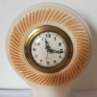 Стар порцеланов часовник с маркировка, снимка 2 - Антикварни и старинни предмети - 33121688