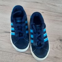 ДЕТСКИ КЕЦОВЕ ADIDAS , снимка 1 - Детски маратонки - 32435575