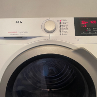 AEG 8000 series, снимка 2 - Сушилни - 44854009