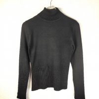 Zaatxchi sweater M , снимка 1 - Блузи с дълъг ръкав и пуловери - 38073846