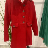 Червено палто, снимка 11 - Палта, манта - 43500914