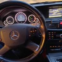 Mercedes- Benz E200, снимка 8 - Автомобили и джипове - 44013821