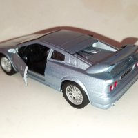 Lotus Esprit V8 Maisto - Мащаб 1:39, снимка 2 - Колекции - 42504855