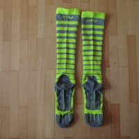 2XU Striped Run Compression Socks, снимка 3 - Мъжки чорапи - 43204449