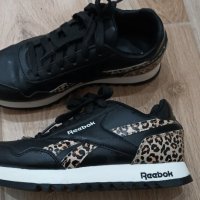 Дамски сникърси Reebok., снимка 2 - Маратонки - 43732495