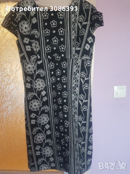 Права рокля с бродерия, снимка 1
