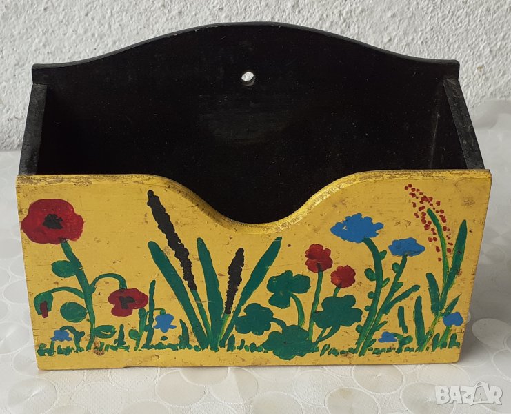 Красива жълта дървена кутия за стена в Други в гр. Варна - ID40225714 ...
