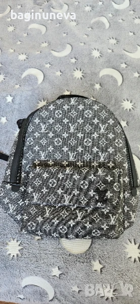 Нова  сива раница на LV, снимка 1