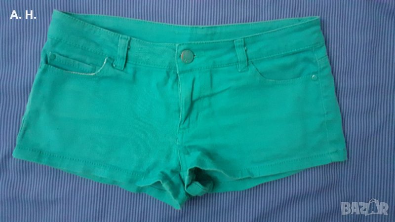 Зелени къси панталони, снимка 1