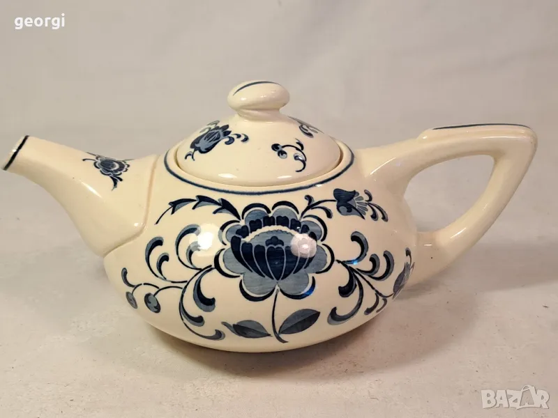 холандски порцеланов чайник 21/5, снимка 1