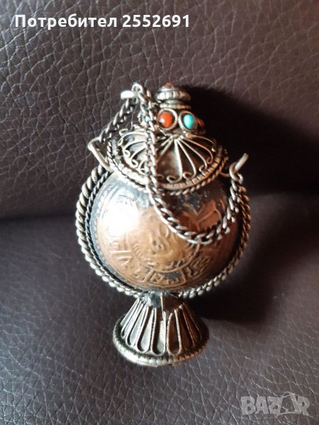 Шише за парфюм, снимка 1