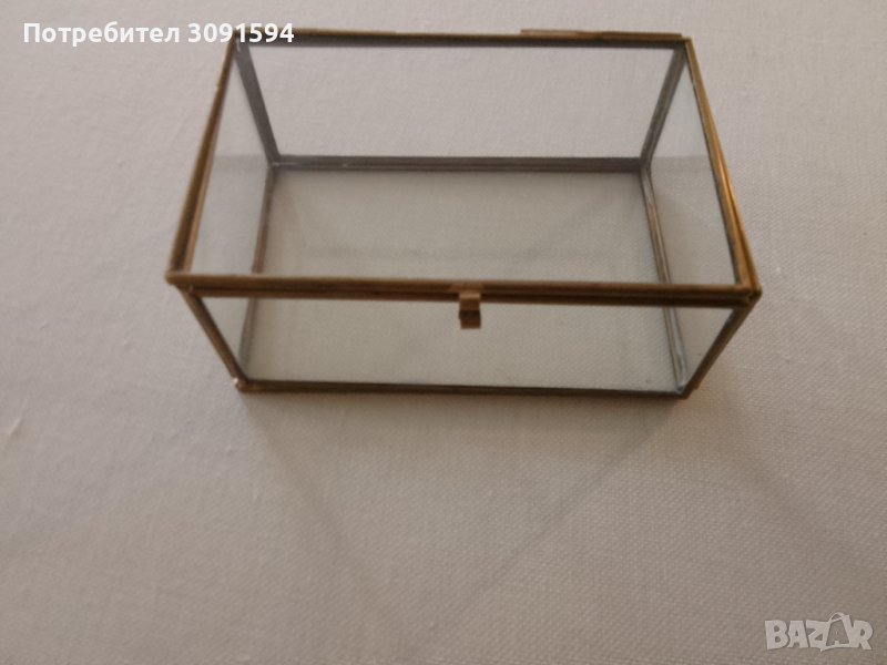 Кутия за бижута от метал и стъкло , снимка 1