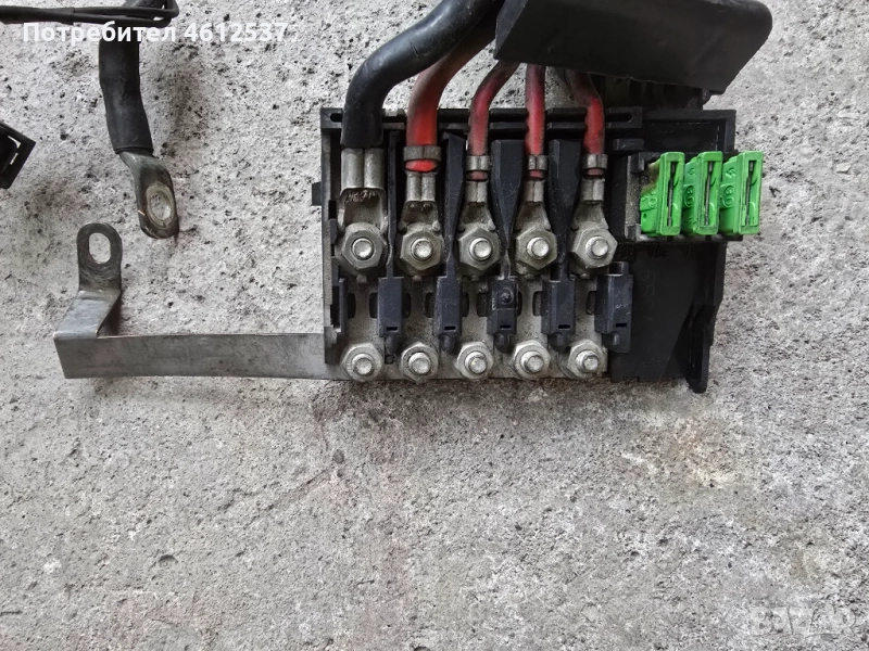 Бушониера за Голф 4 Ауди А3 Сеат Шкода Бора VW Golf 4 Audi A3 Seat Skoda Bora 1J0937550, снимка 1