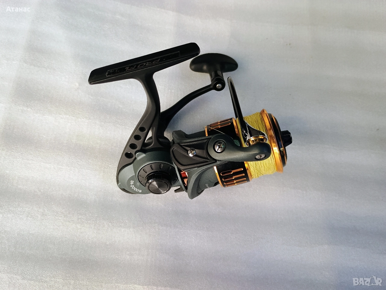 Спининг макар Pro FL 2000s, снимка 1