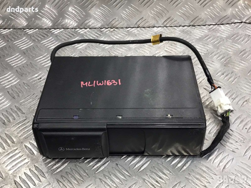 CD чейнджър Mercedes ML w163 2001г., снимка 1