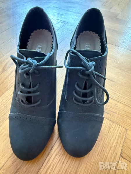 Дамски обувки на ток 37 номер, снимка 1