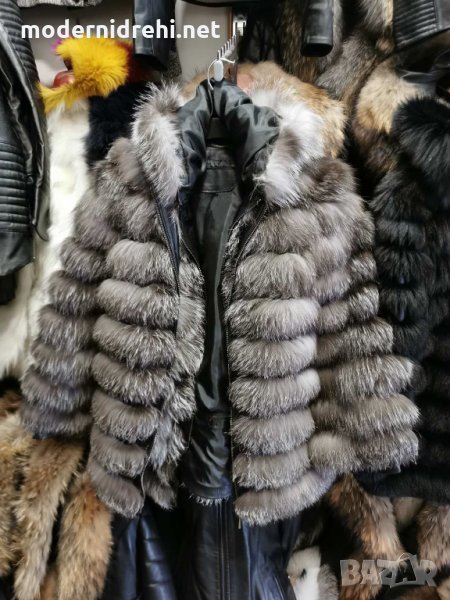 Дамско зимно палто от лисица трансформиращо се в елек и късо яке код 214, снимка 1