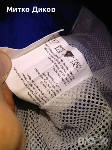 Горнище на Левски като ново марково на Ушлспорт с качулка против вода и вятър размер С/М, снимка 12 - Футбол - 48132377