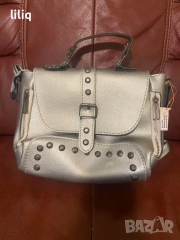 Страхотна нова чанта , снимка 4 - Чанти - 49886927