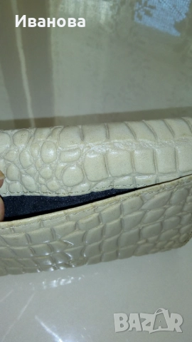 Дамски портфейл Libeskind Berlin, снимка 6 - Портфейли, портмонета - 52933840