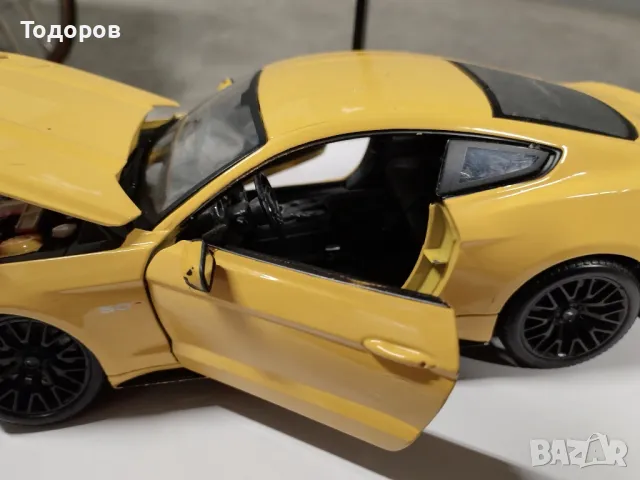 мащабен модел колекционерска количка Ford Mustang, снимка 10 - Колекции - 47829193