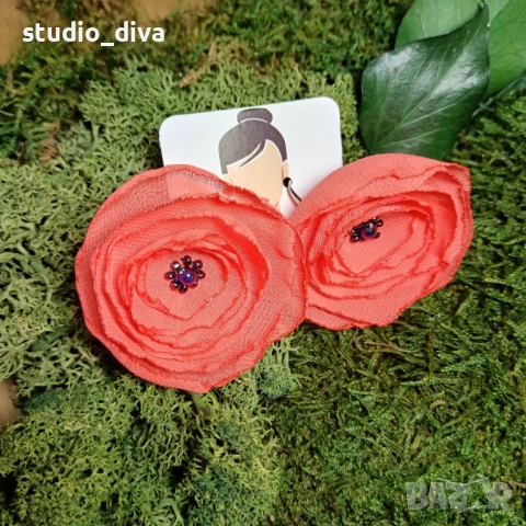 Обеци цветя