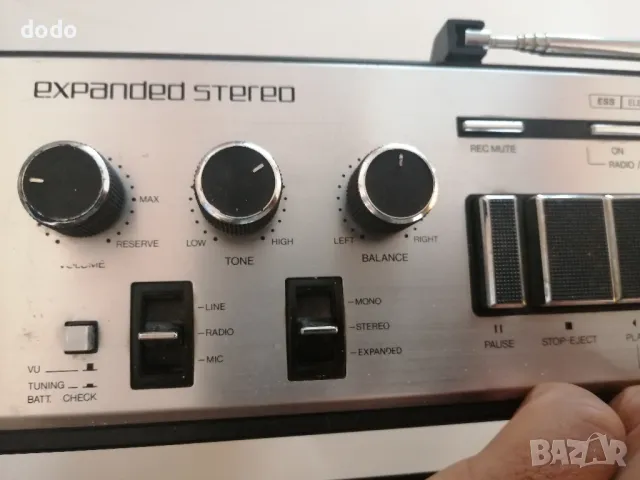 Loewe Aristona 8694 радио касетофон , снимка 6 - Радиокасетофони, транзистори - 47819145