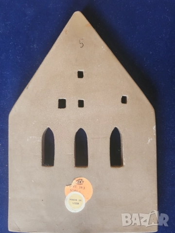 керамика - художествени изделия от България, Естония и Украйна (от там и Хохлома с герба на Украйна), снимка 12 - Декорация за дома - 52096162