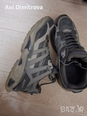 Маратонки Guess