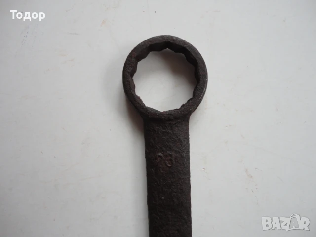 Немски ключ звезда 21/23, снимка 2 - Ключове - 50562077