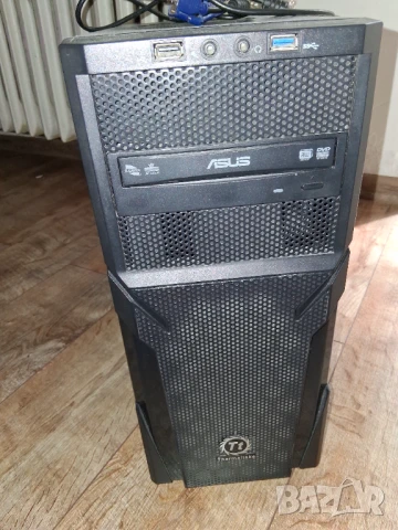 настолен компютър, снимка 4 - За дома - 50505335