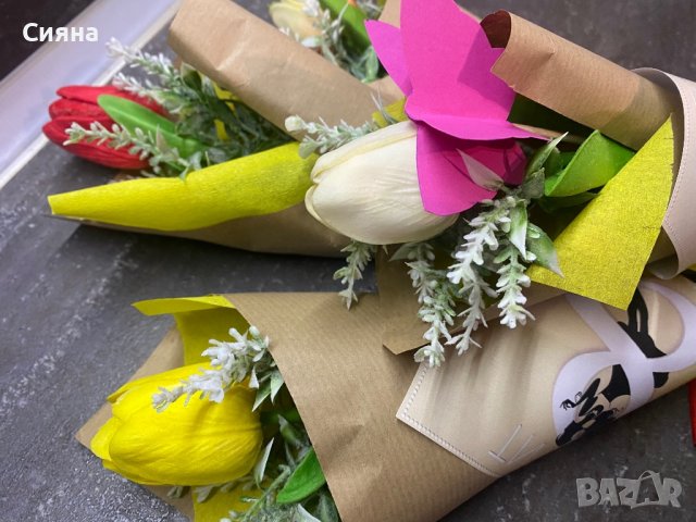 Лалета 8- ми март, снимка 2 - Изкуствени цветя - 43778680