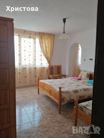 Студио за трима Синеморец 