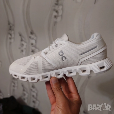 маратонки On Cloud 5 номер 42 ,5 , снимка 4 - Маратонки - 51840638