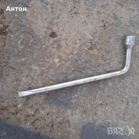 Ключ за гуми за 21 , снимка 5 - Части - 47904701