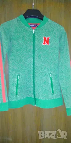 Review яке суичър и подарък, снимка 4 - Детски якета и елеци - 47504867