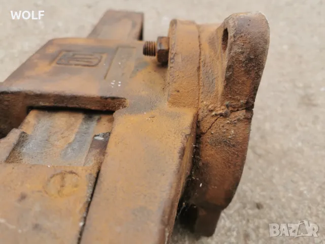 Руско Маркирано 200мм Професионално въртящо менгеме, снимка 8 - Менгемета - 48132466