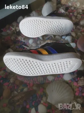 ADIDAS маратонки обувки Grand Court Lifestyle Черни Адидас номер 30, снимка 7 - Детски маратонки - 49624110