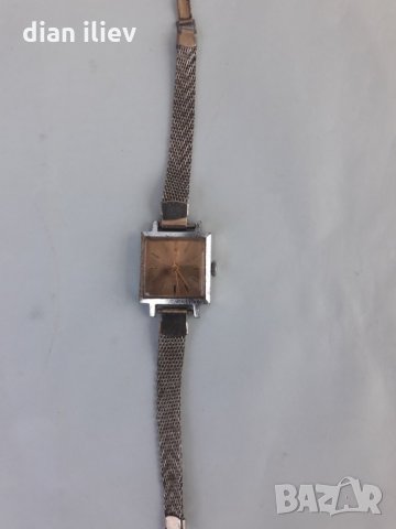 Стар дамски механичен часовник -Заря , снимка 3 - Антикварни и старинни предмети - 28647197