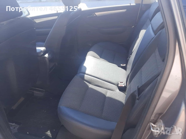 Продавам Mercedes B200, снимка 7 - Автомобили и джипове - 52463298