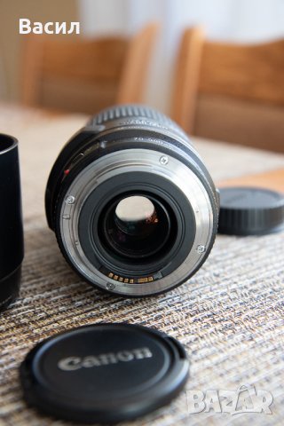 Canon EF 70-300mm f/4-5.6 IS USM, снимка 5 - Обективи и филтри - 43416084