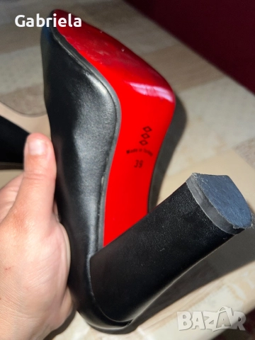 Елегантни обувки на дебел ток, снимка 3 - Дамски обувки на ток - 52687234