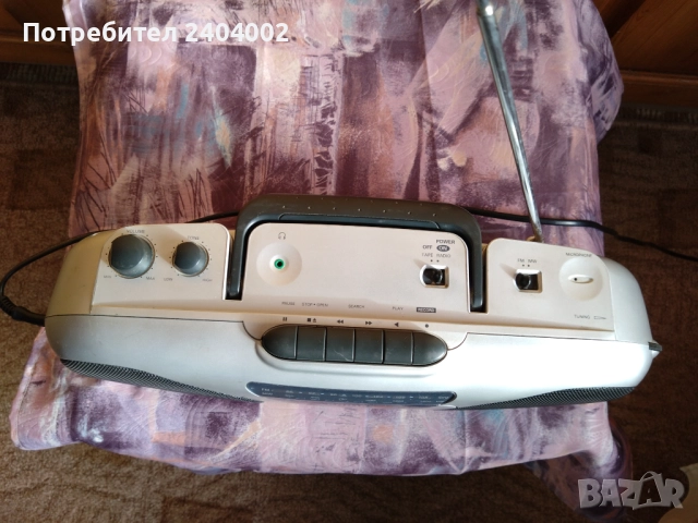 Радио касетофон Philips AQ5150, снимка 5 - Радиокасетофони, транзистори - 52773955