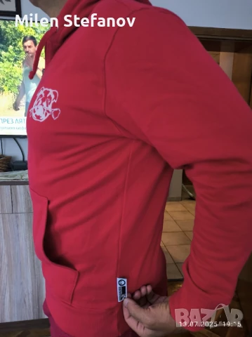 Суичър , снимка 3 - Спортни дрехи, екипи - 51008505