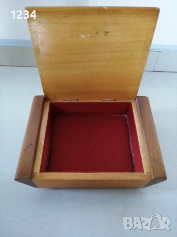 Дървена кутия 21.5 х 15. 5 h 6.5 см. , снимка 2 - Други стоки за дома - 37155483