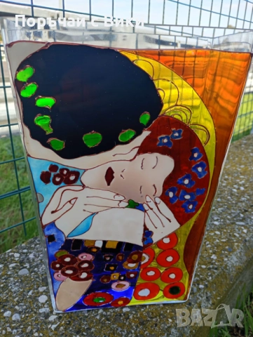 Стъклена ваза ръчна изработка