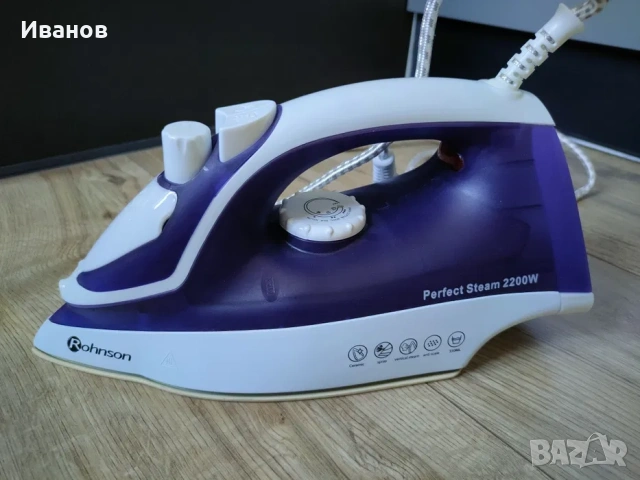 Парна ютия Rohnson R-331, 2200W, керамично покритие