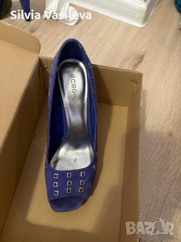 BCBGMAXAZRIA girls, снимка 11 - Дамски обувки на ток - 51149329